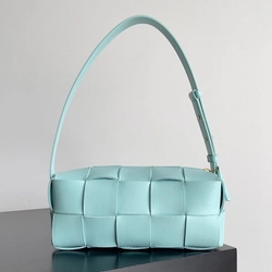 보테가 베네타 스몰 브릭 카세트백